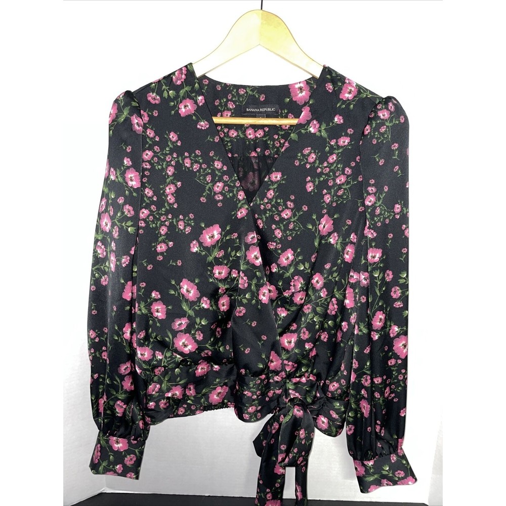 Banana Republic Womens Long Sleeve Wrap Top Small Black Multicolor Floral